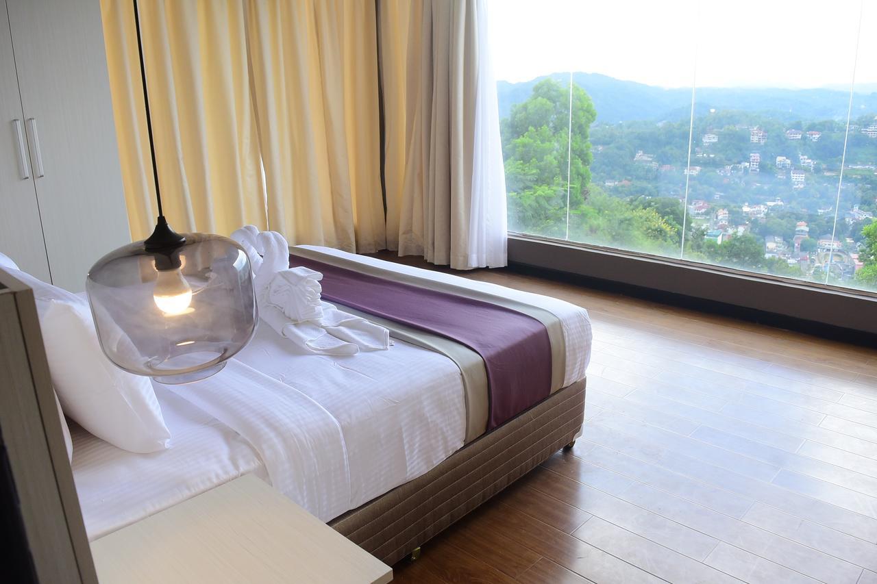 Hotel W