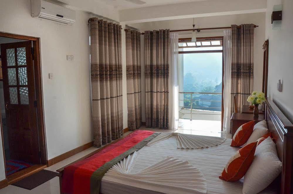 Hotel Blinkbonnie Panorama Kandy