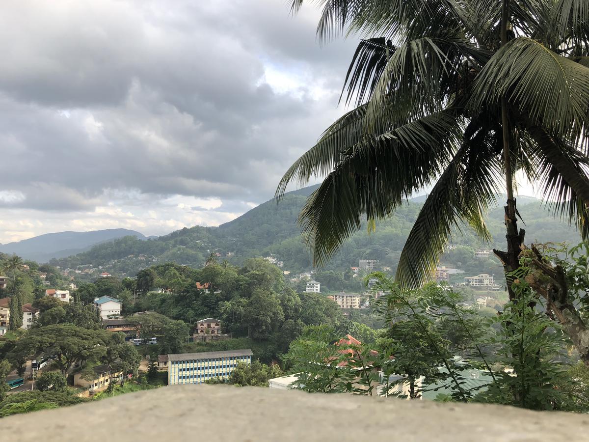 Udawatta Kele Lodge Kandy