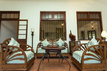 Villa Mountbatten Bungalow- Thema Collection