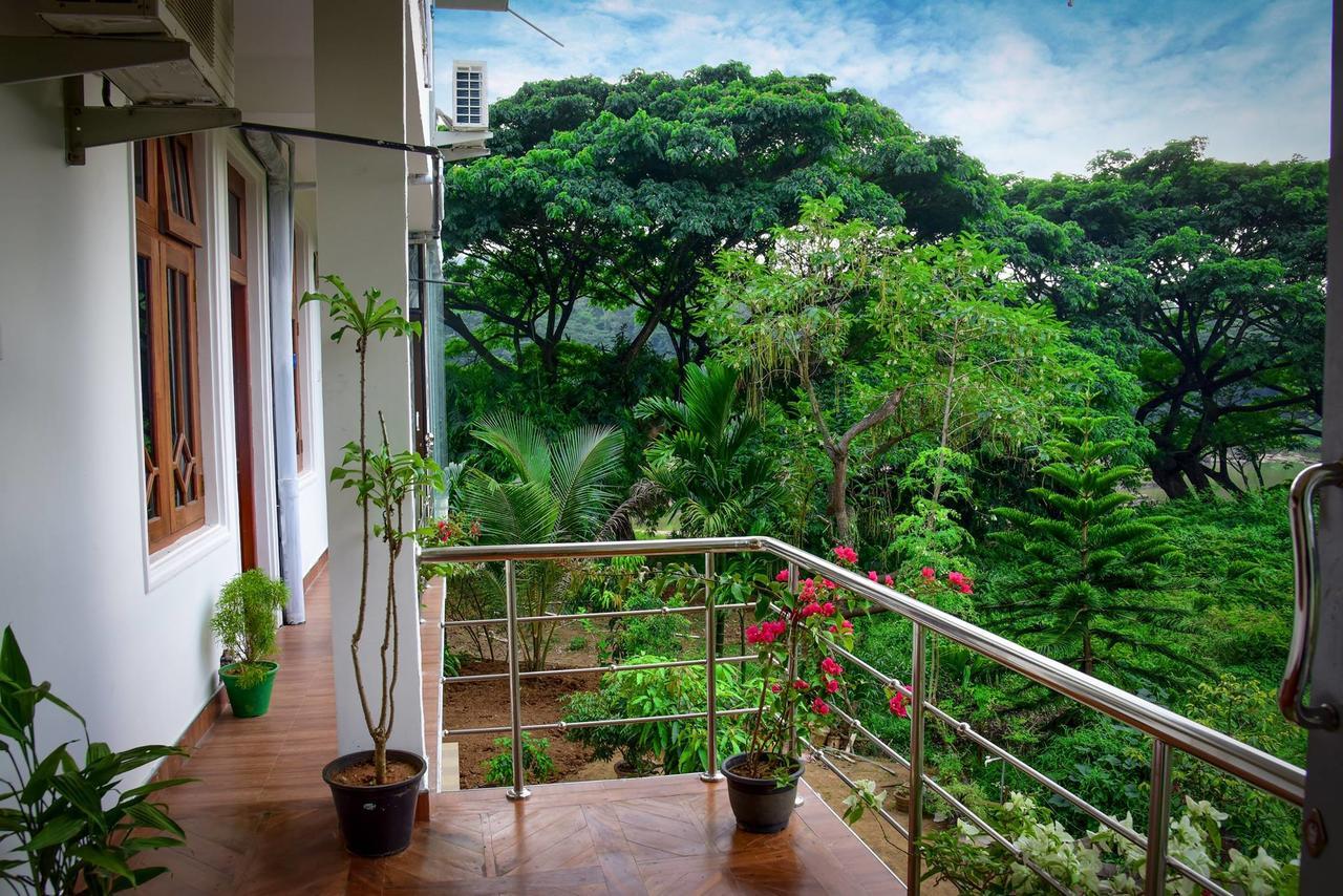 Nice Place Kandy