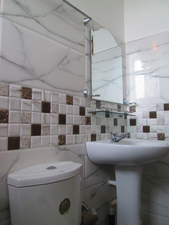 Hotel Kandyan Sweet 3*