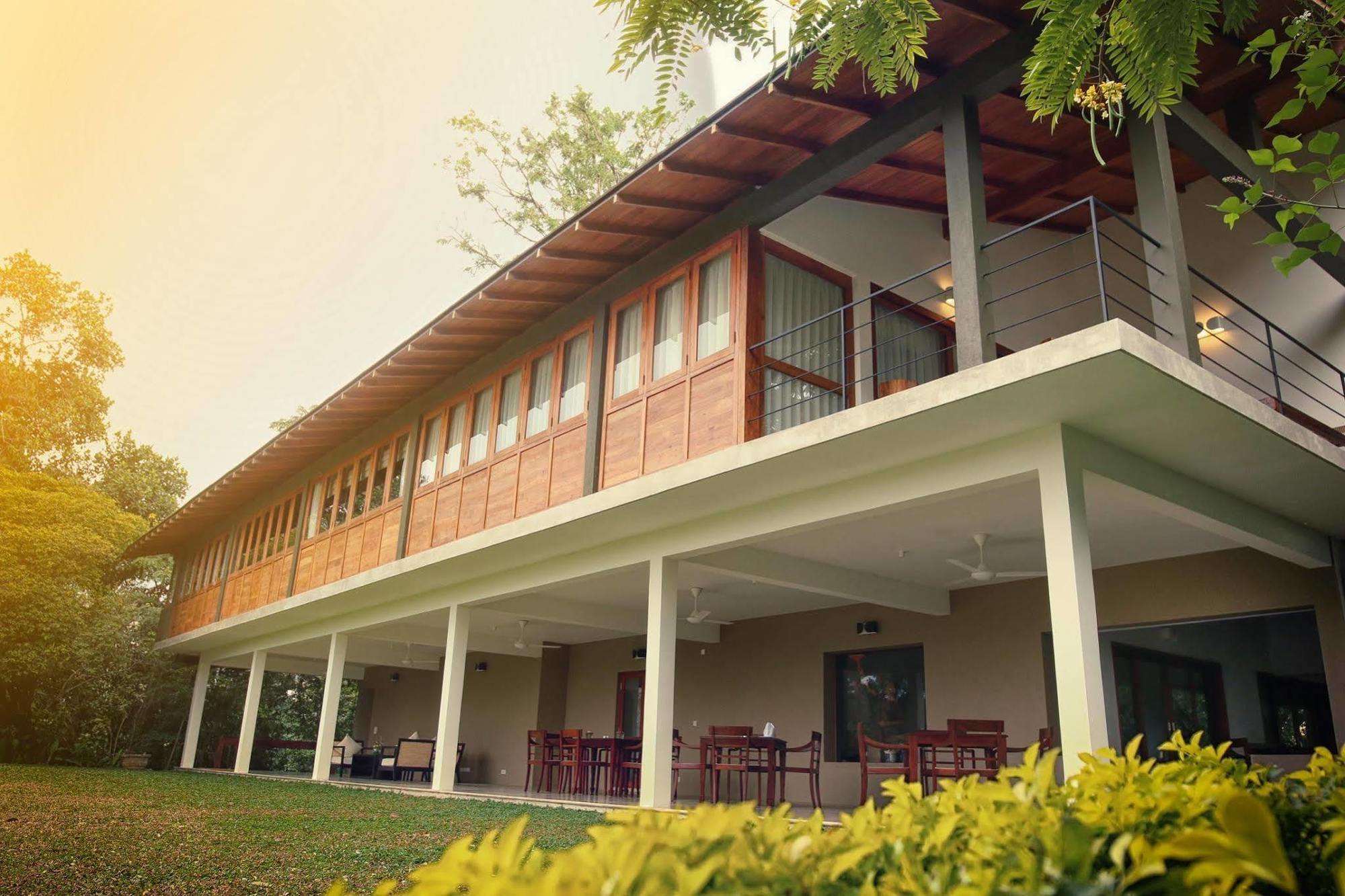 Kings Pavilion Luxury 5* Kandy