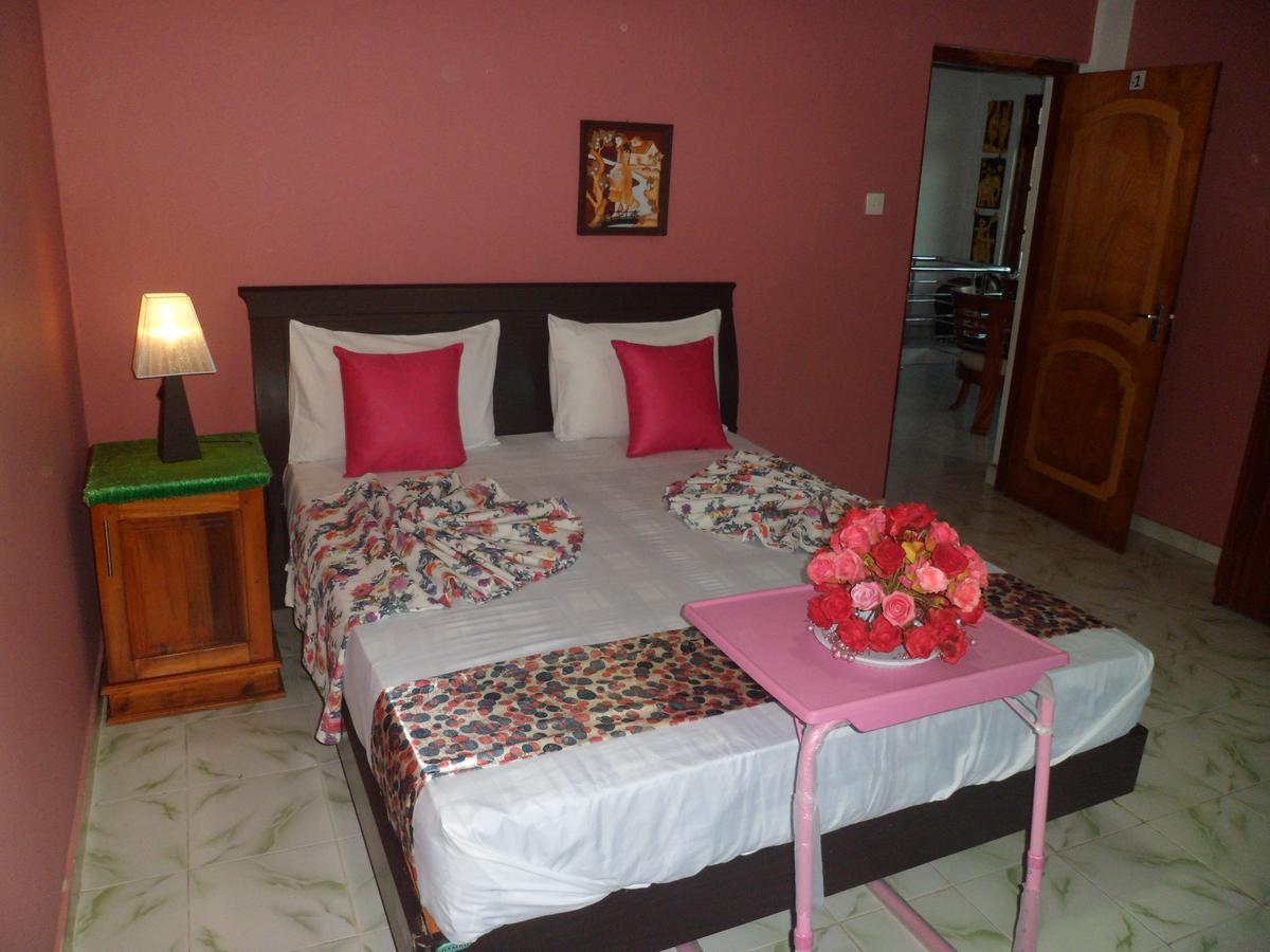 Apartment Jaya Tomodachi *