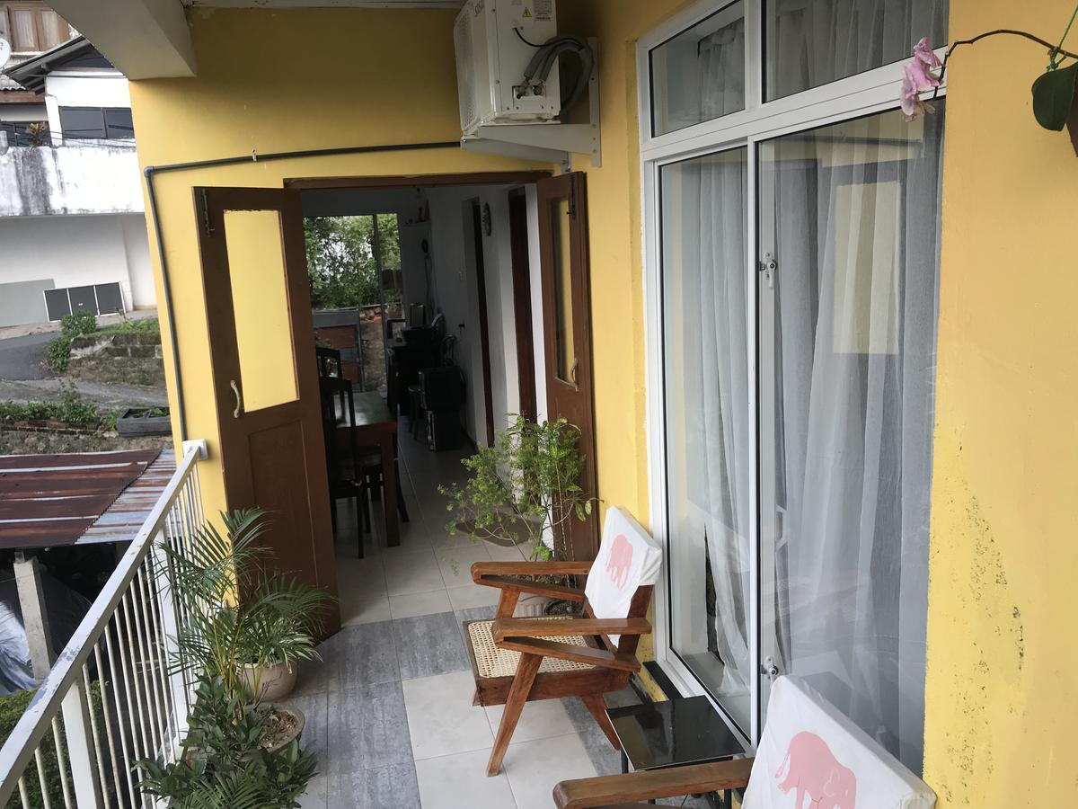 Forest View - No: 50/17 * Kandy