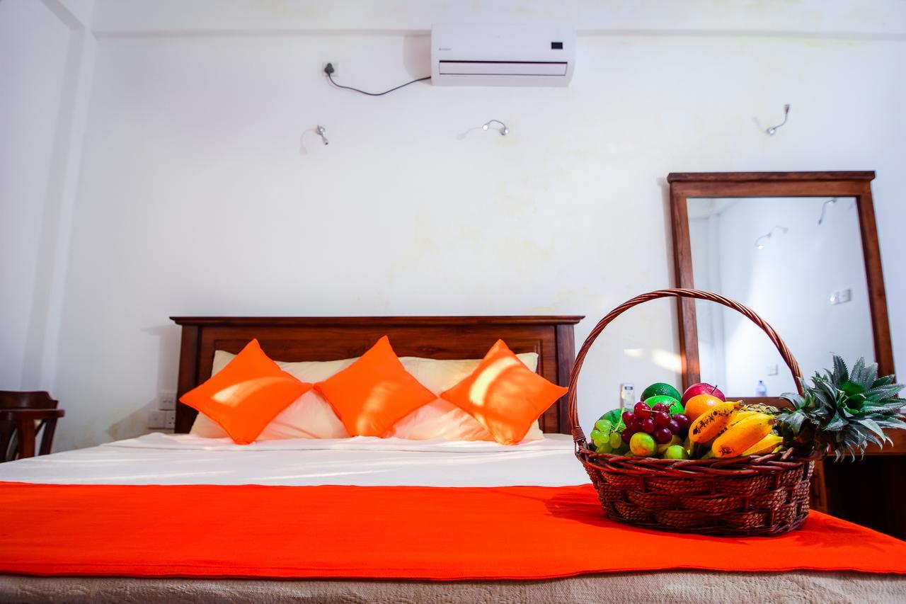 Heavens Door Guest 3* Kandy