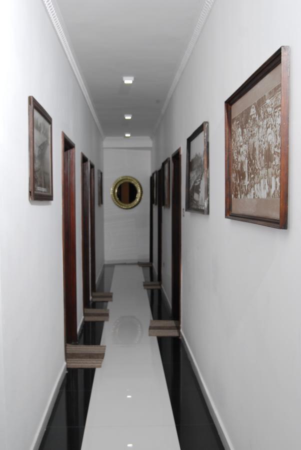 Eagle's 3* Kandy