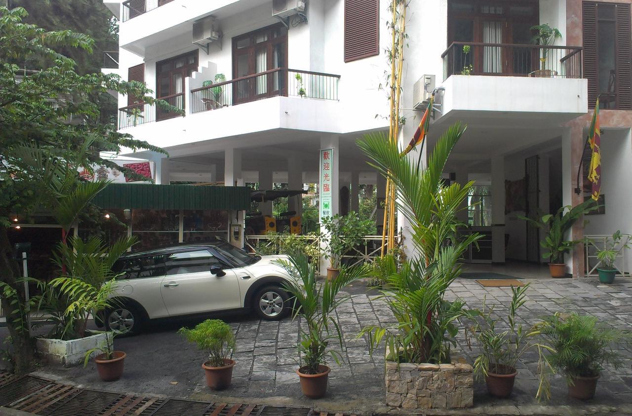 Eagle's Hotel