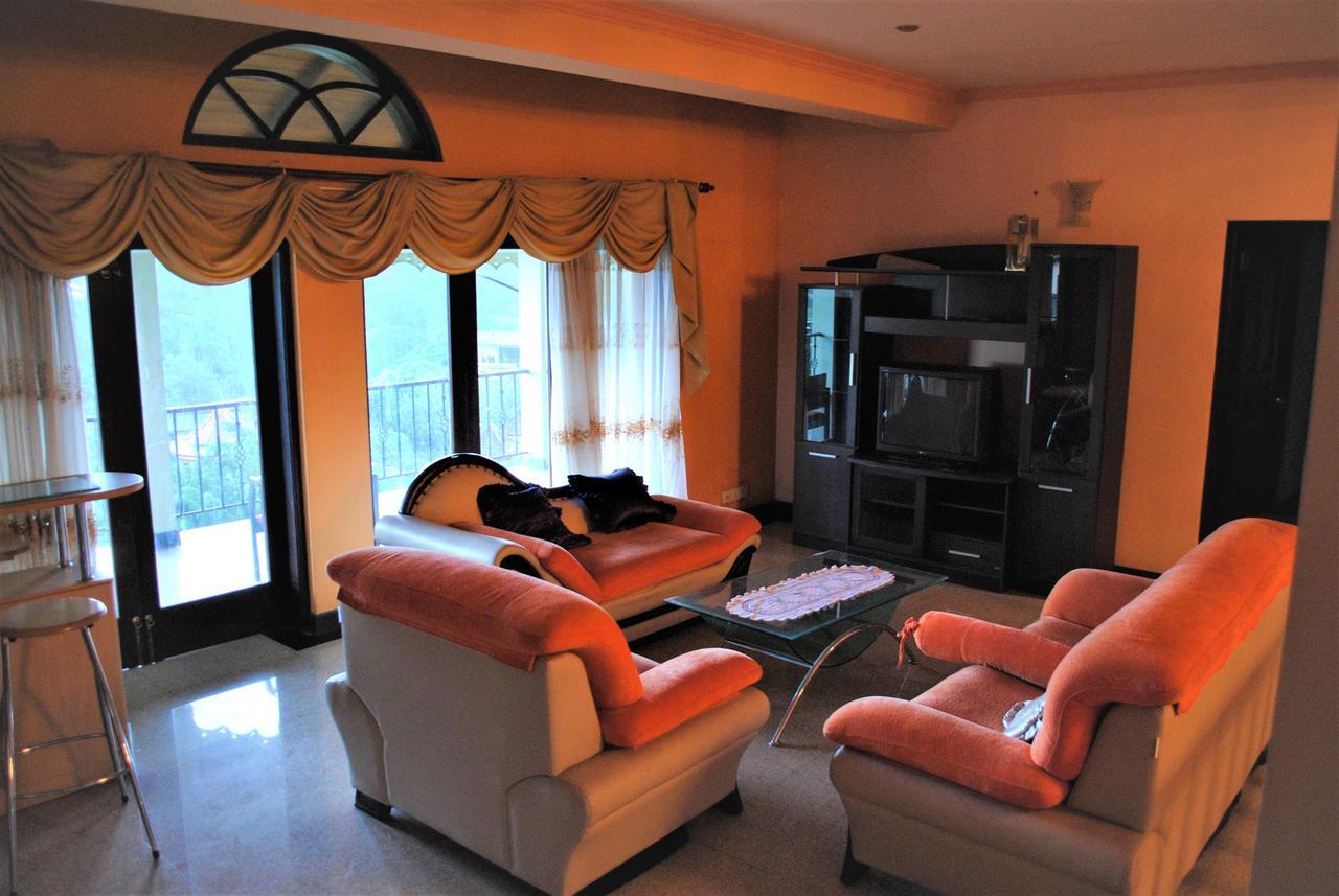 Breeze Bed & Breakfast 3*