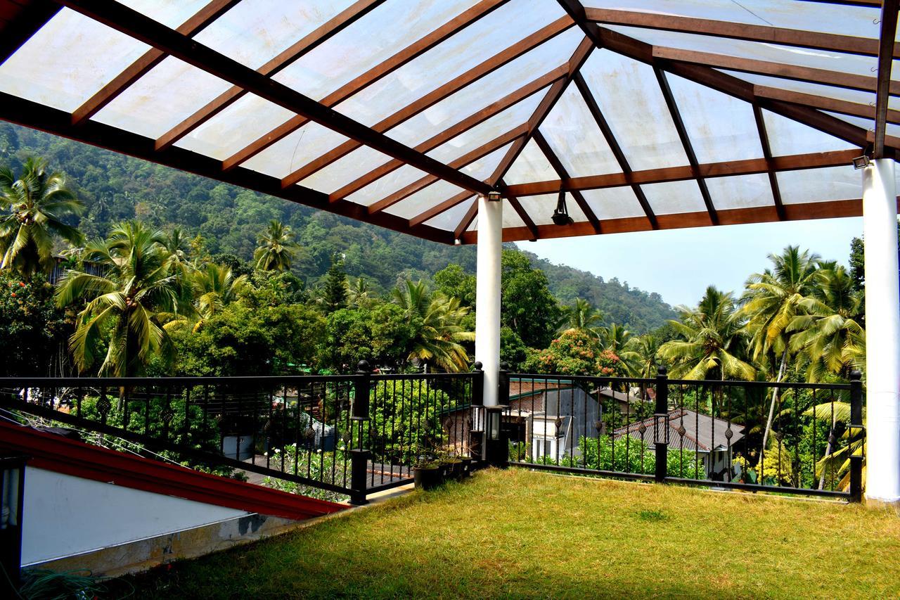 Guest house The Castle Of