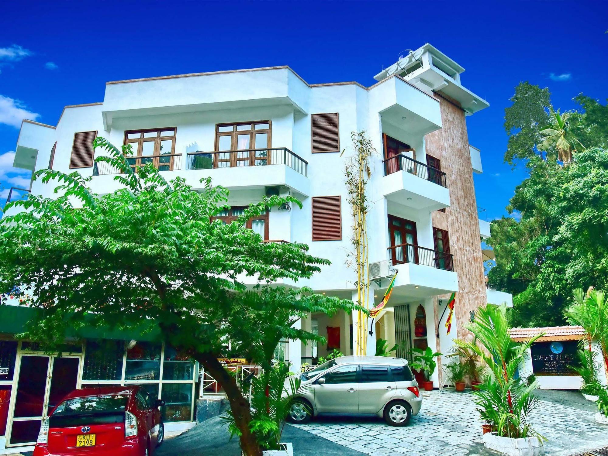 Eagle's Kandy