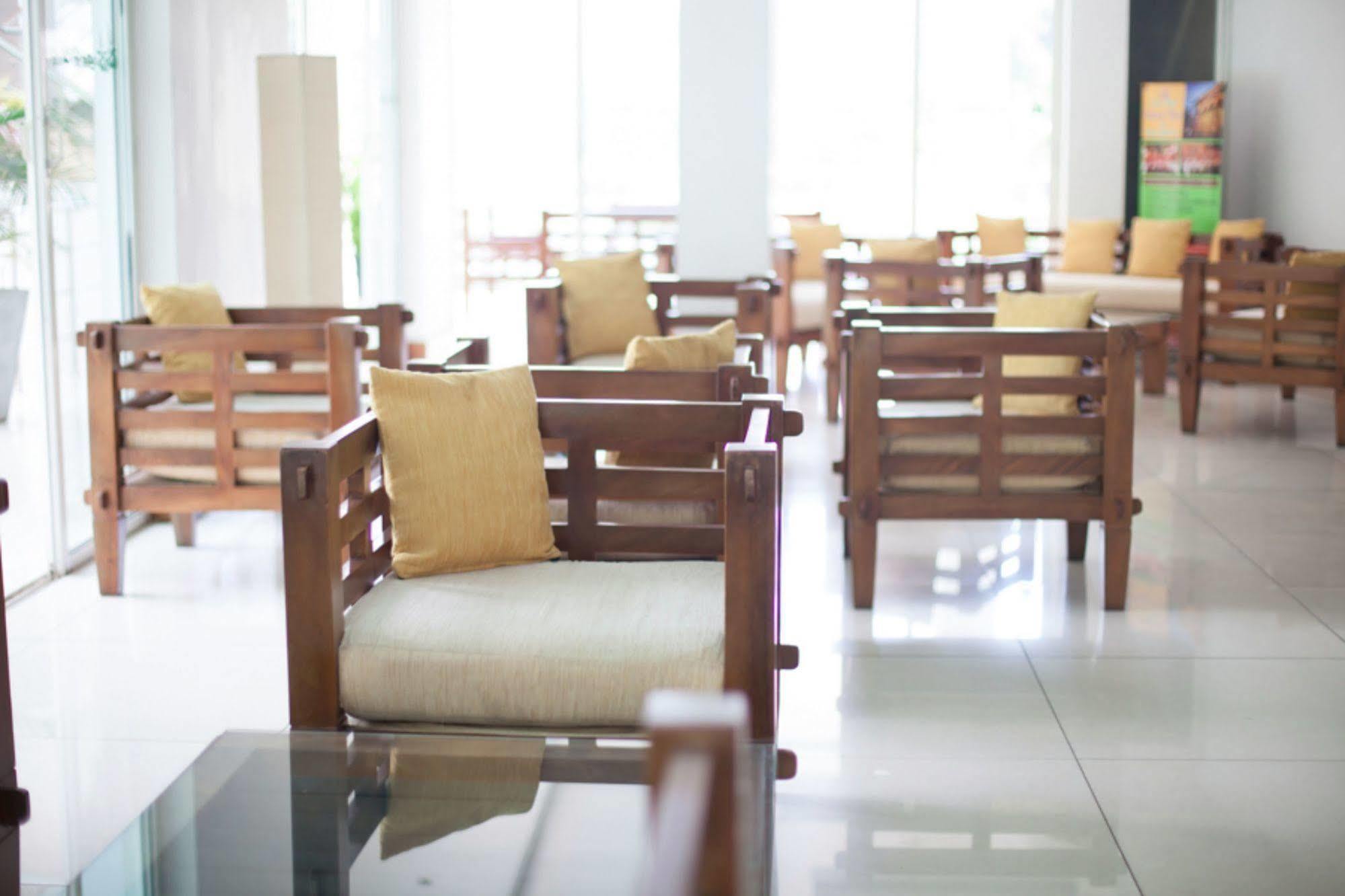 Hotel Senani
