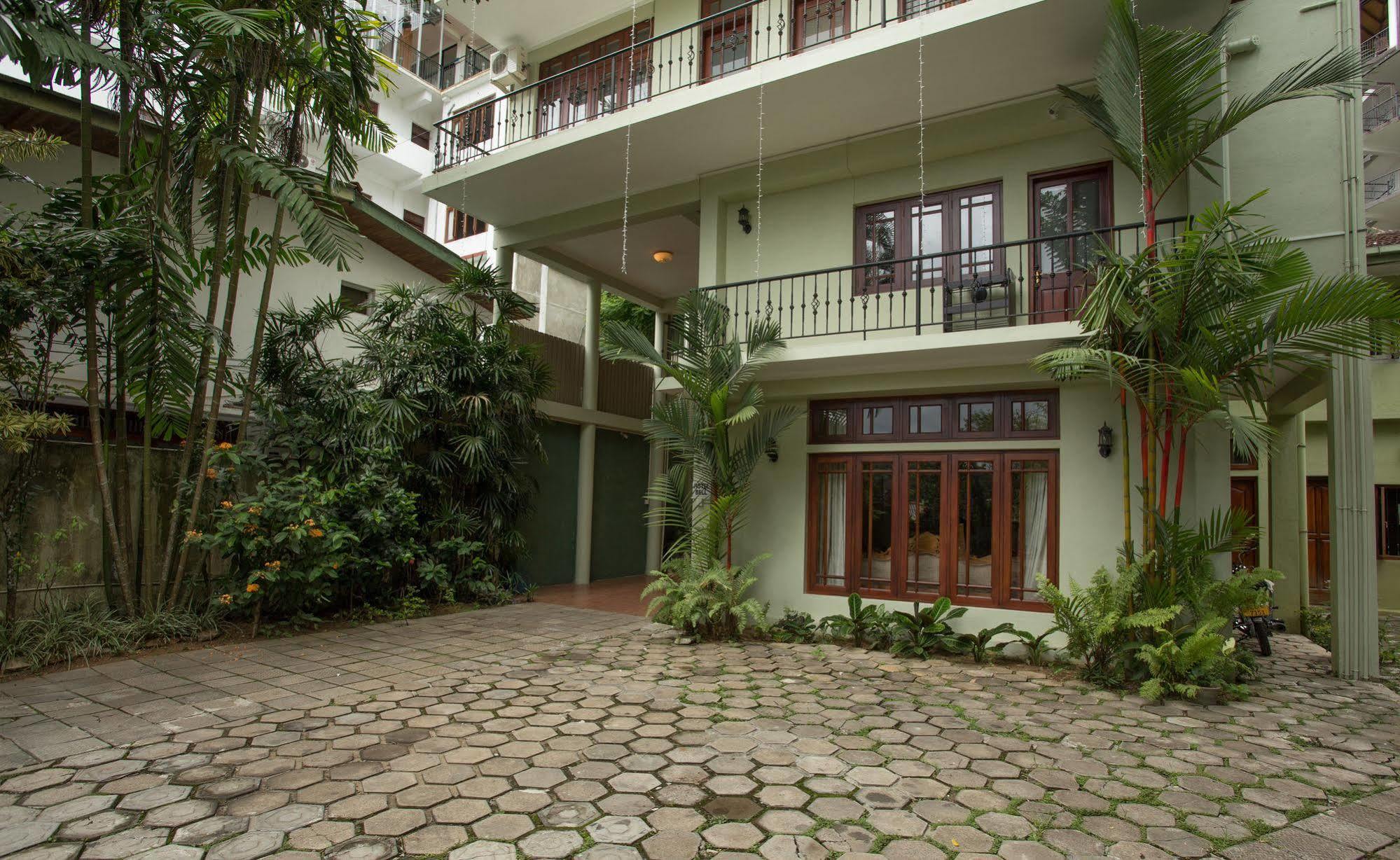 Amanda Hills Hotel Kandy