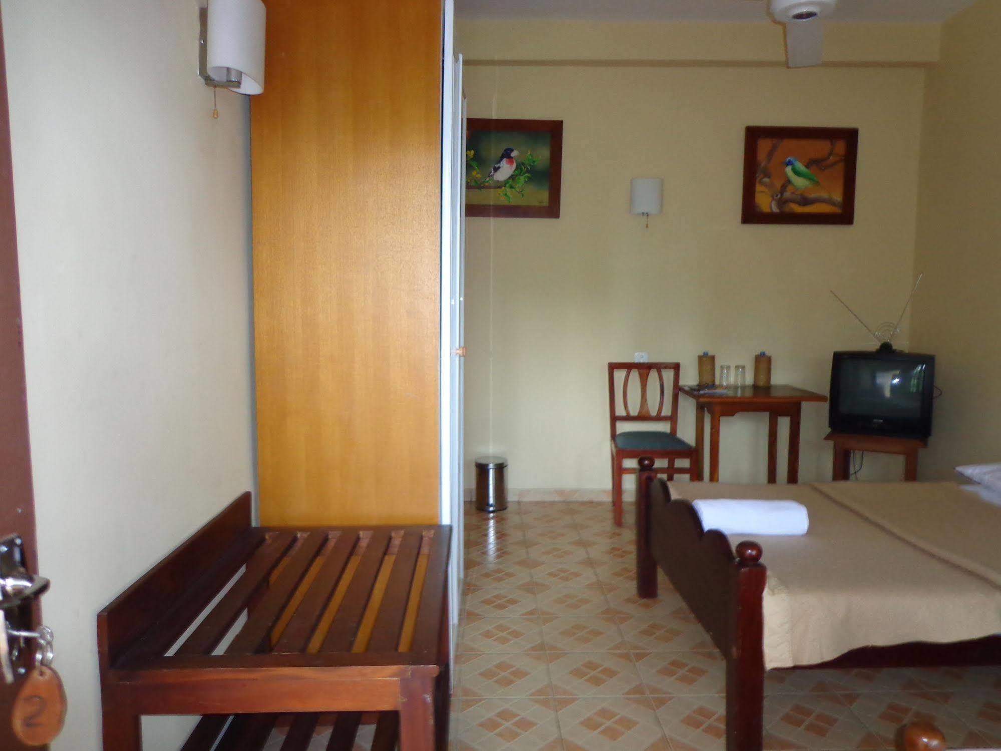 Resort Brookside By Earl's 3*