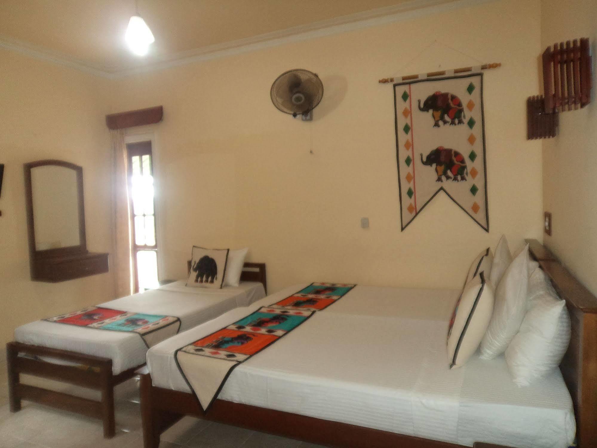 Ceyloni Residency 2*