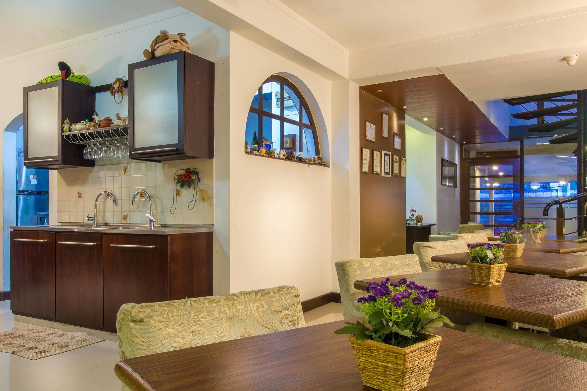 Sevana Hotel