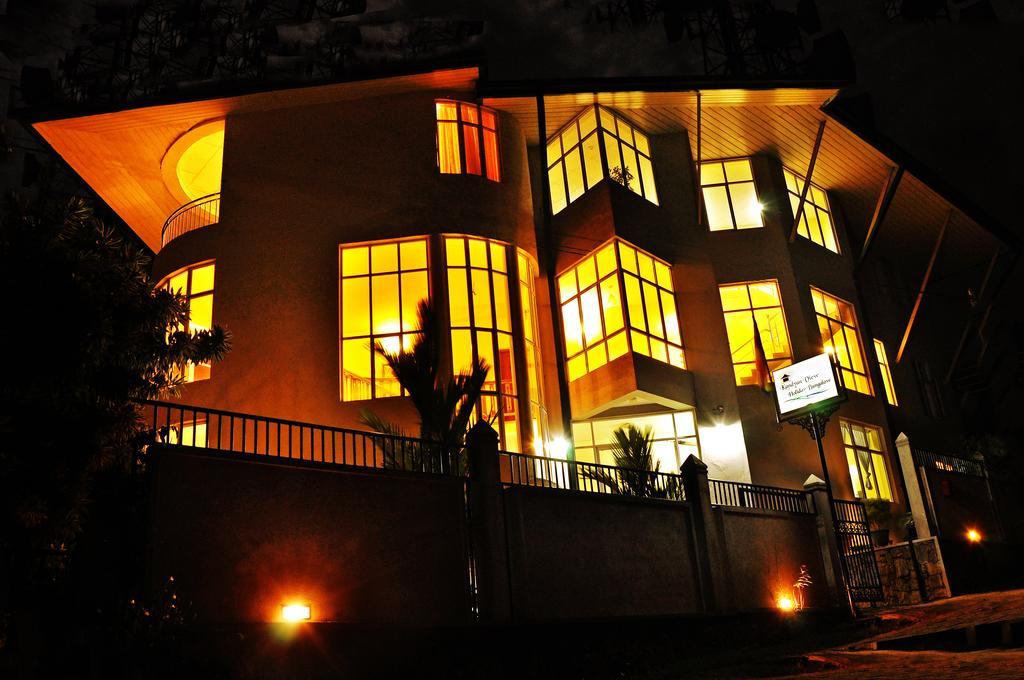 Mountain View 3* Kandy