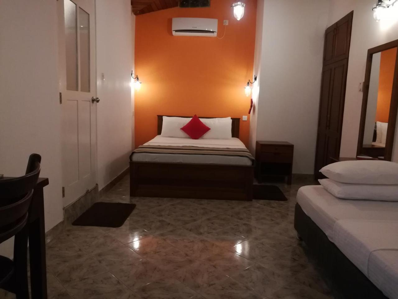 Marvel Hills Kandy