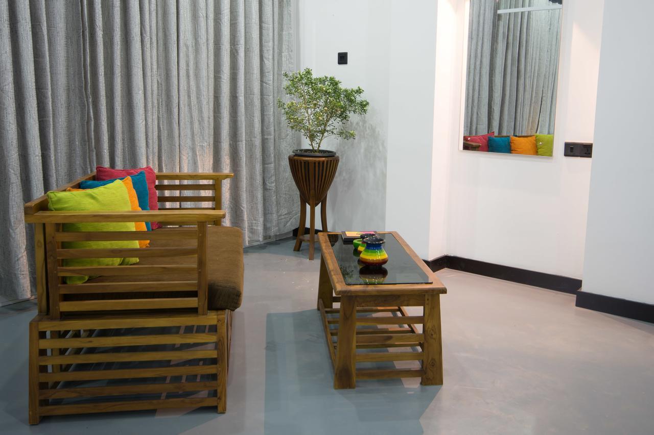 Hotel Avora 3*