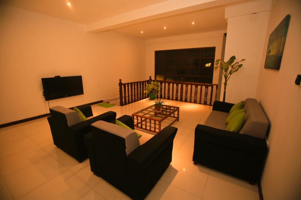 Kandyan Fo Rest Apartment *