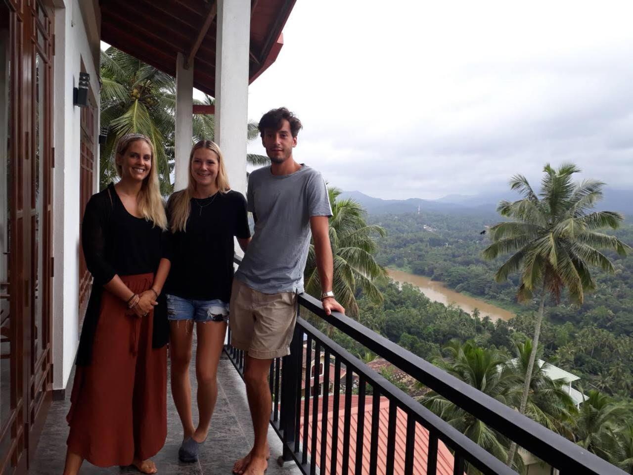 Serenity Hill Oasis 3* Kandy