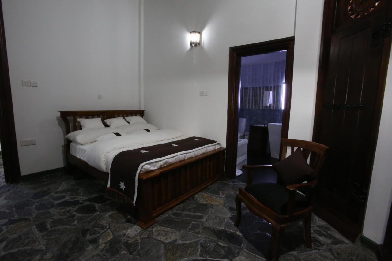 Castle Palace 3*