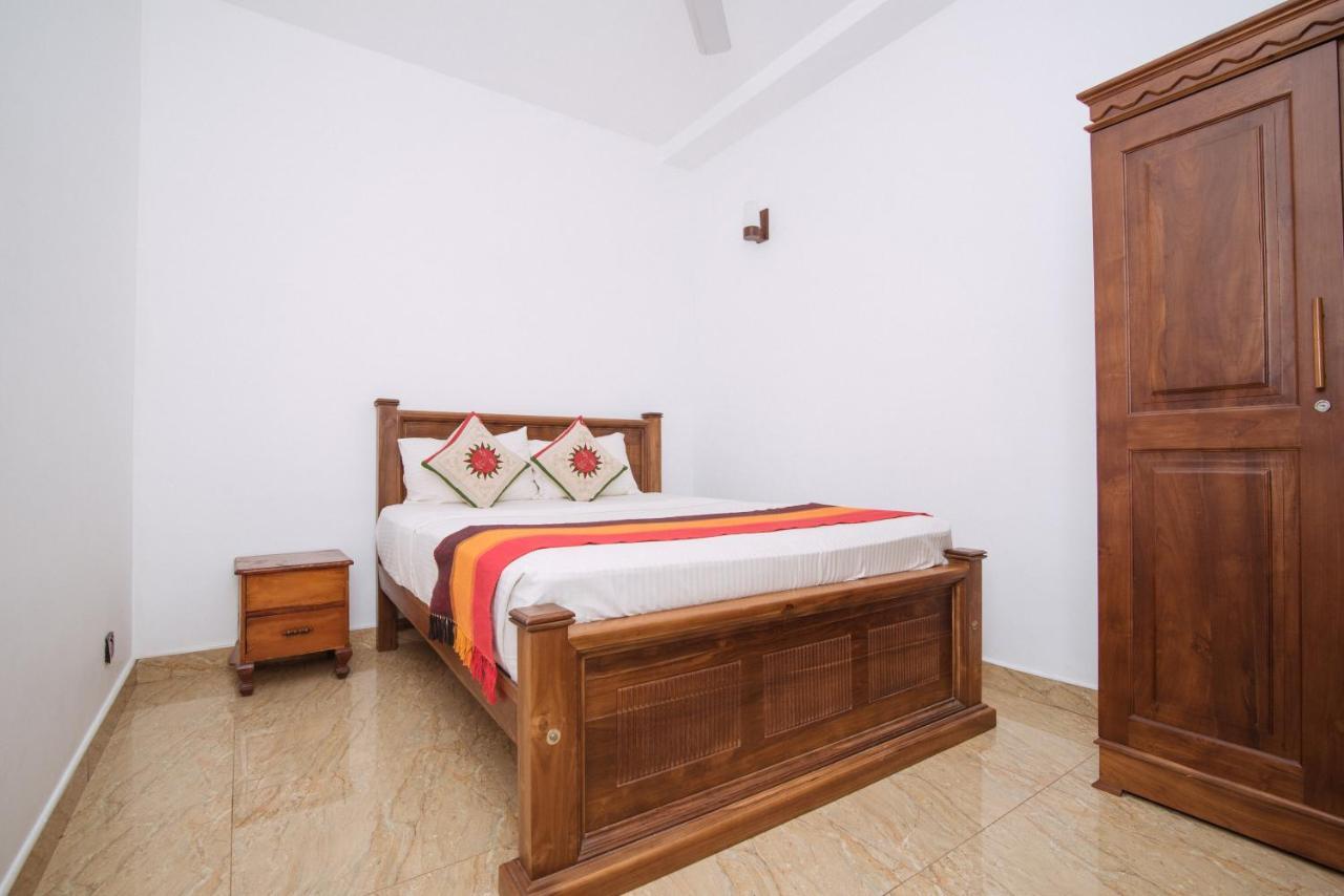 Kandyan Hotel