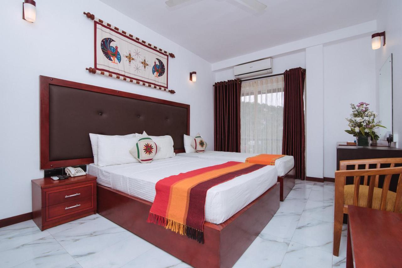 Hotel Kandyan Kandy