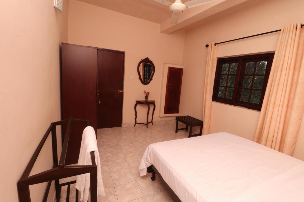 Bed & Breakfast Yoho Cheliyan Kandy