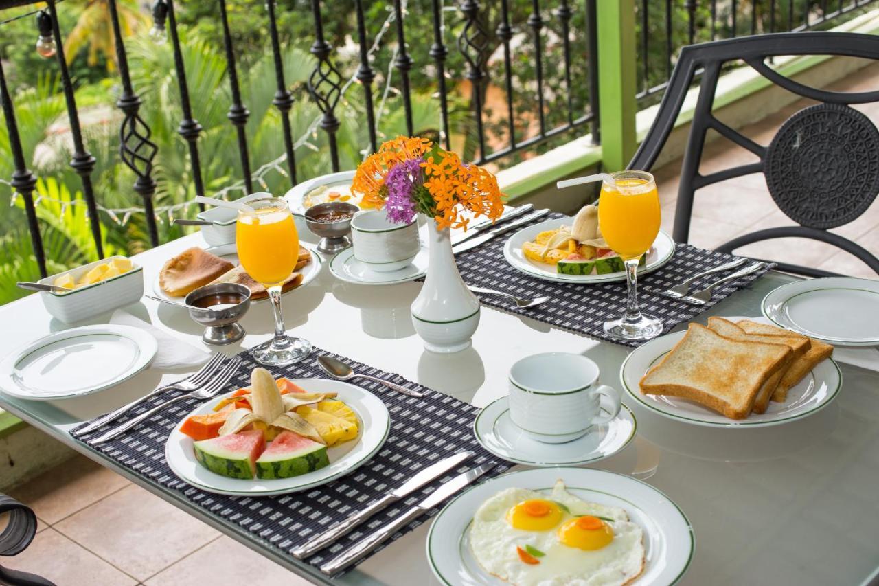 Amanda Hills Hotel 3*