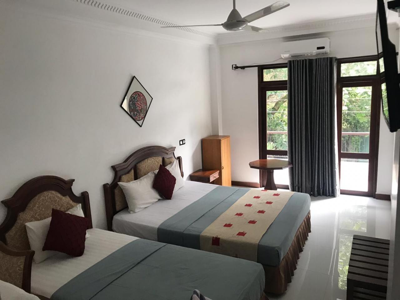Hotel Eagle's 3*