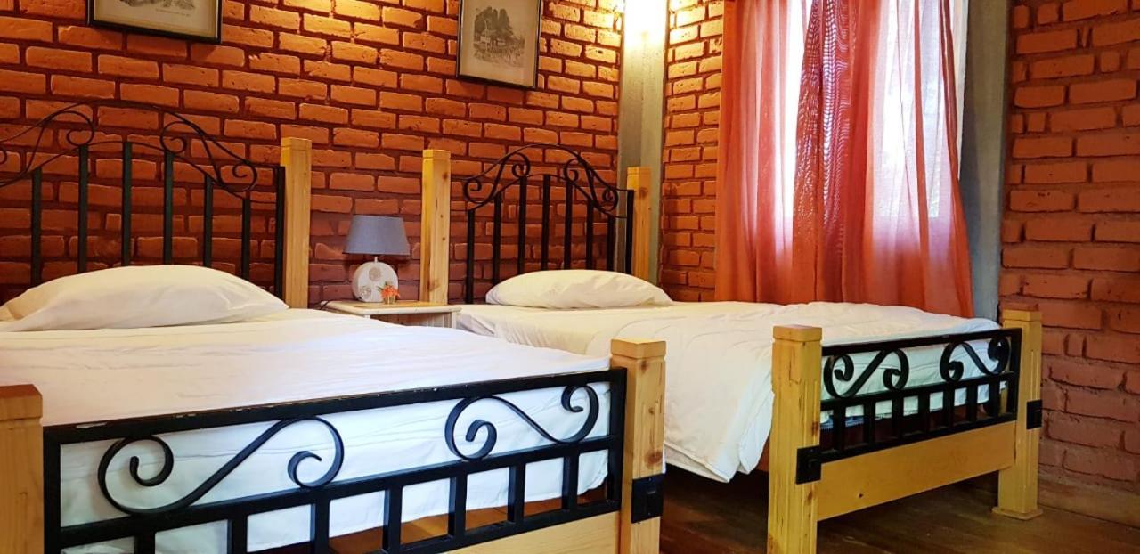 Tea Leaf Retreat Homestay *