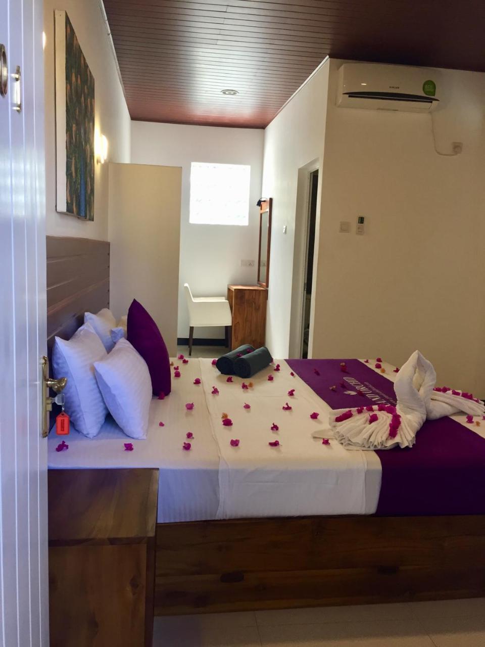 Grand Orchid Hotel 3*