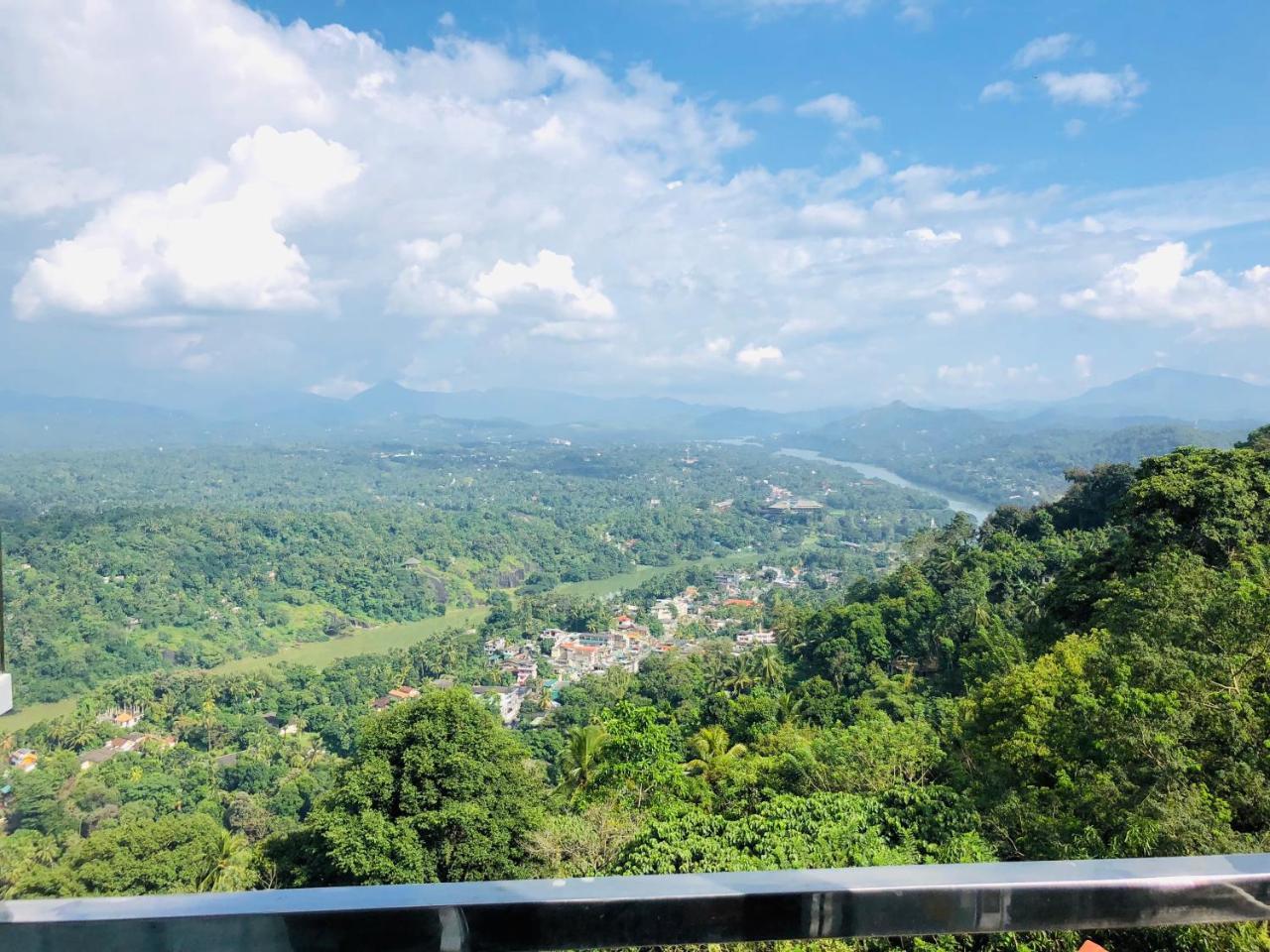 Mount Blue Hotel 4*