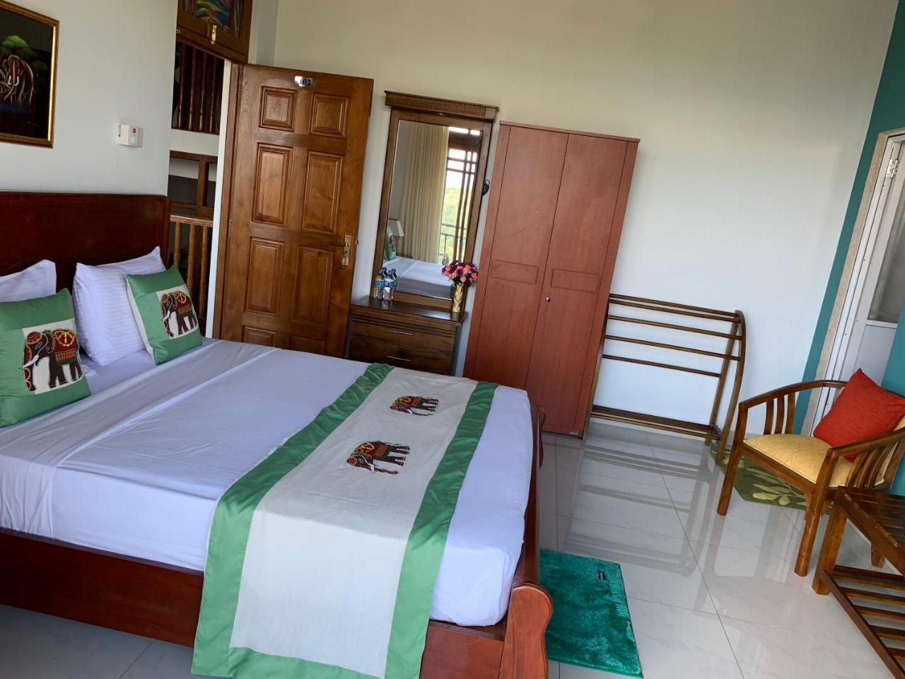Inn Serenity Hill Oasis 3*