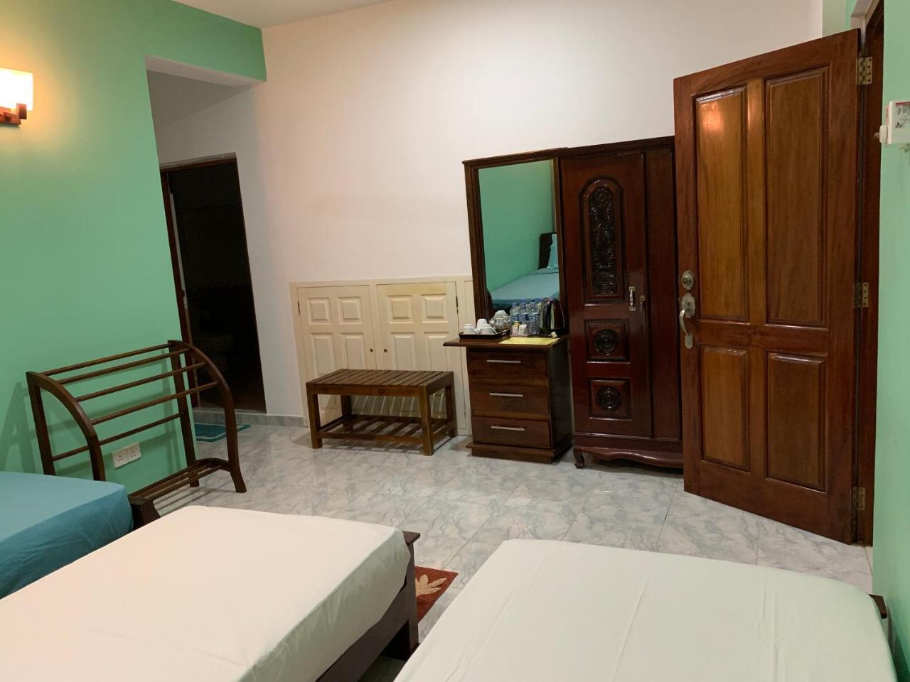 Inn Serenity Hill Oasis Kandy