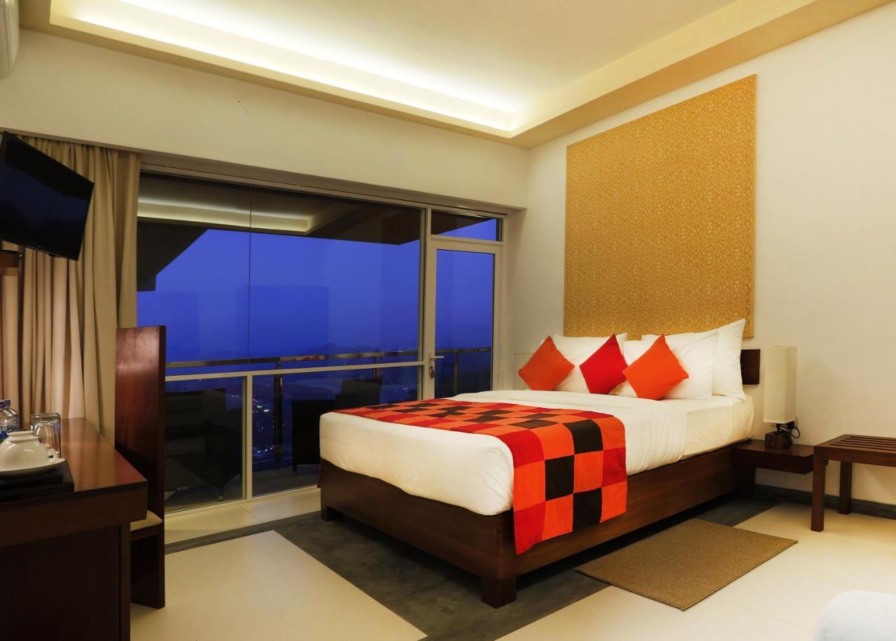 Mount Blue Hotel Kandy