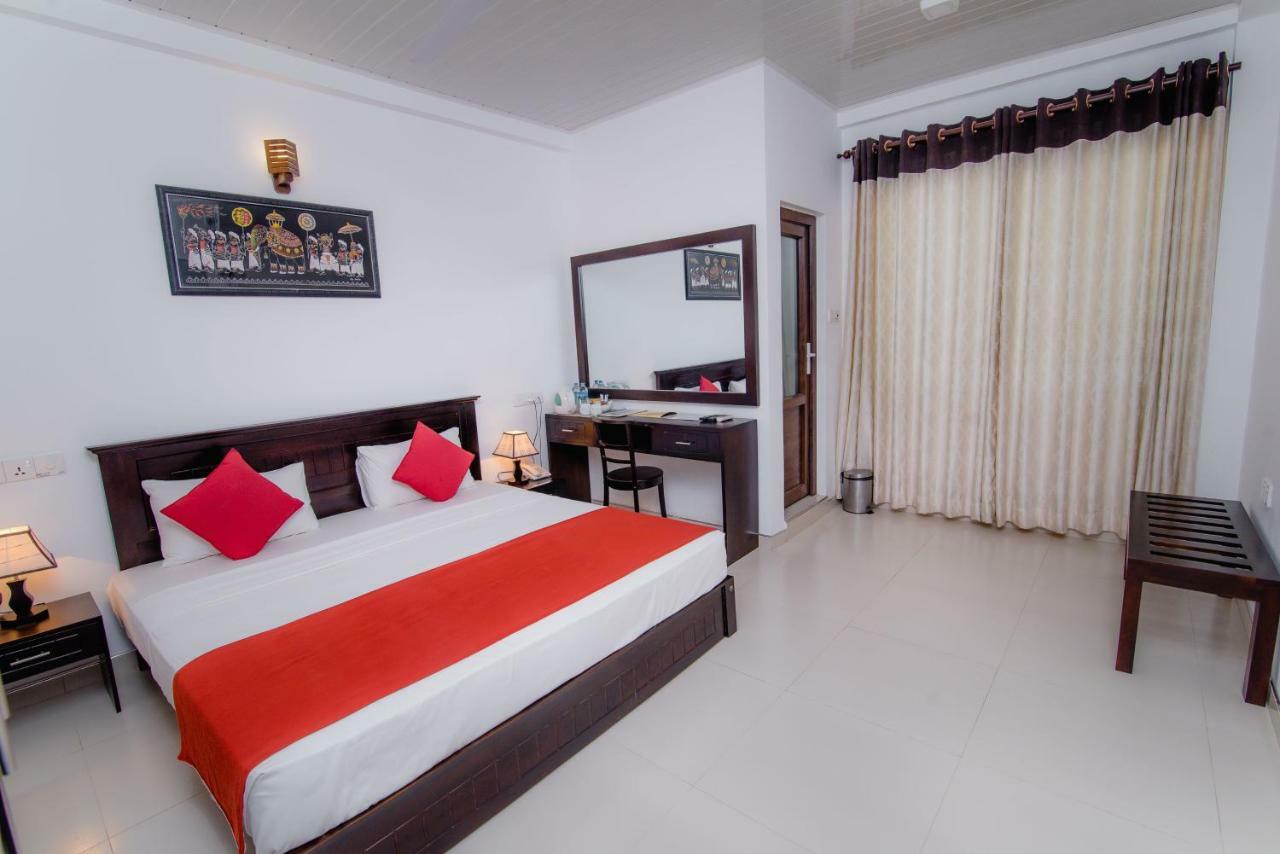 My Hotel 3*
