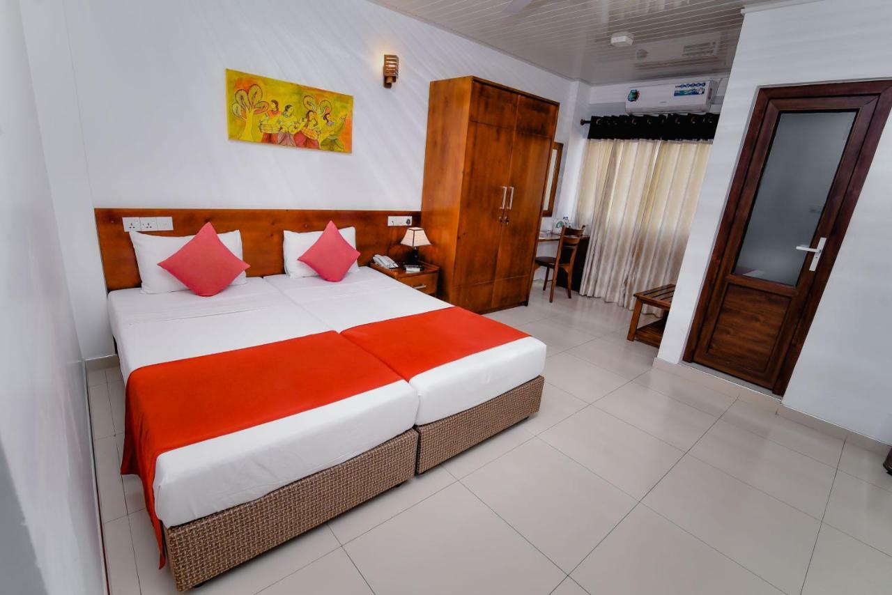 Hotel My