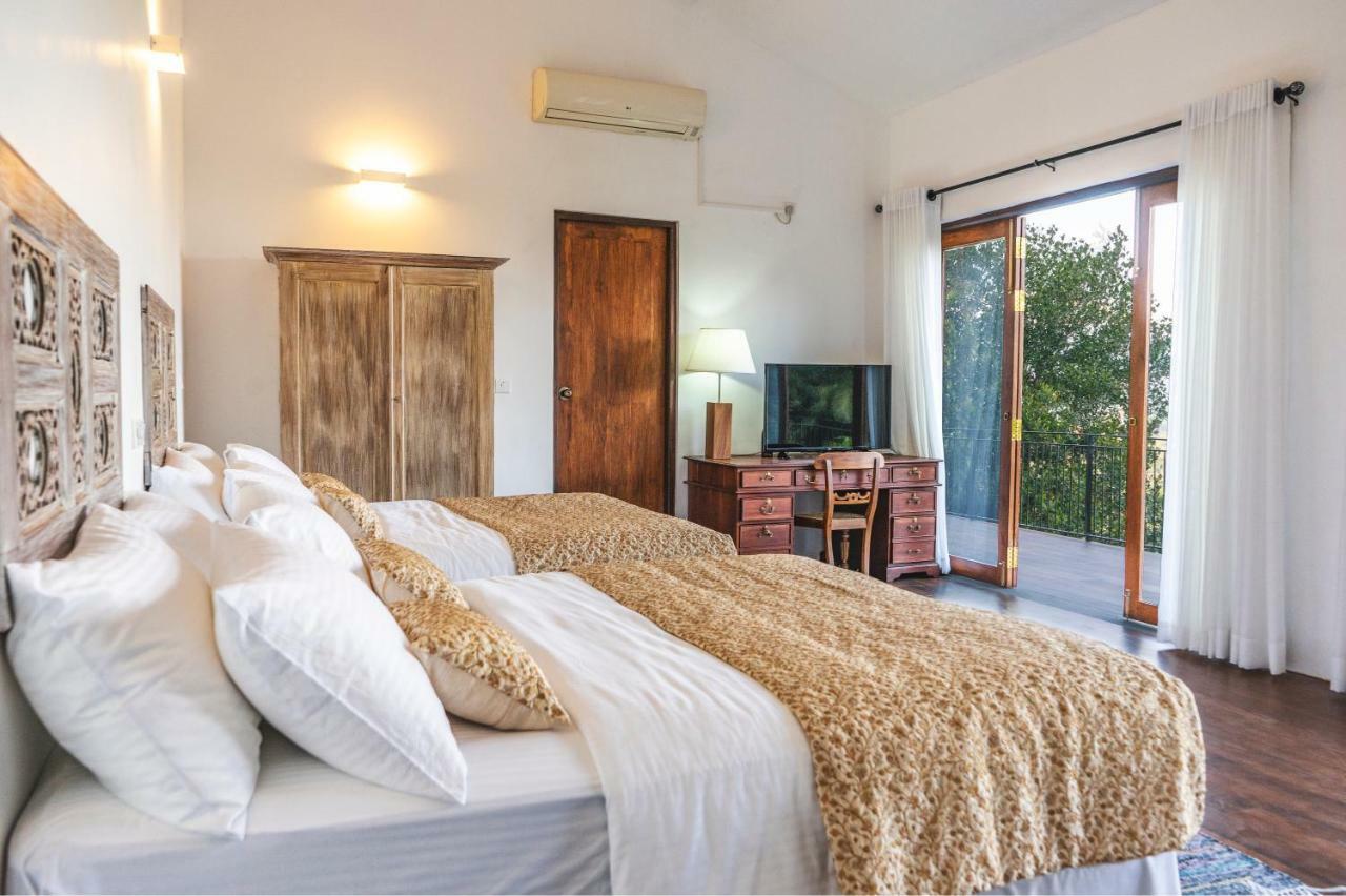 Casa By Regus Guest house