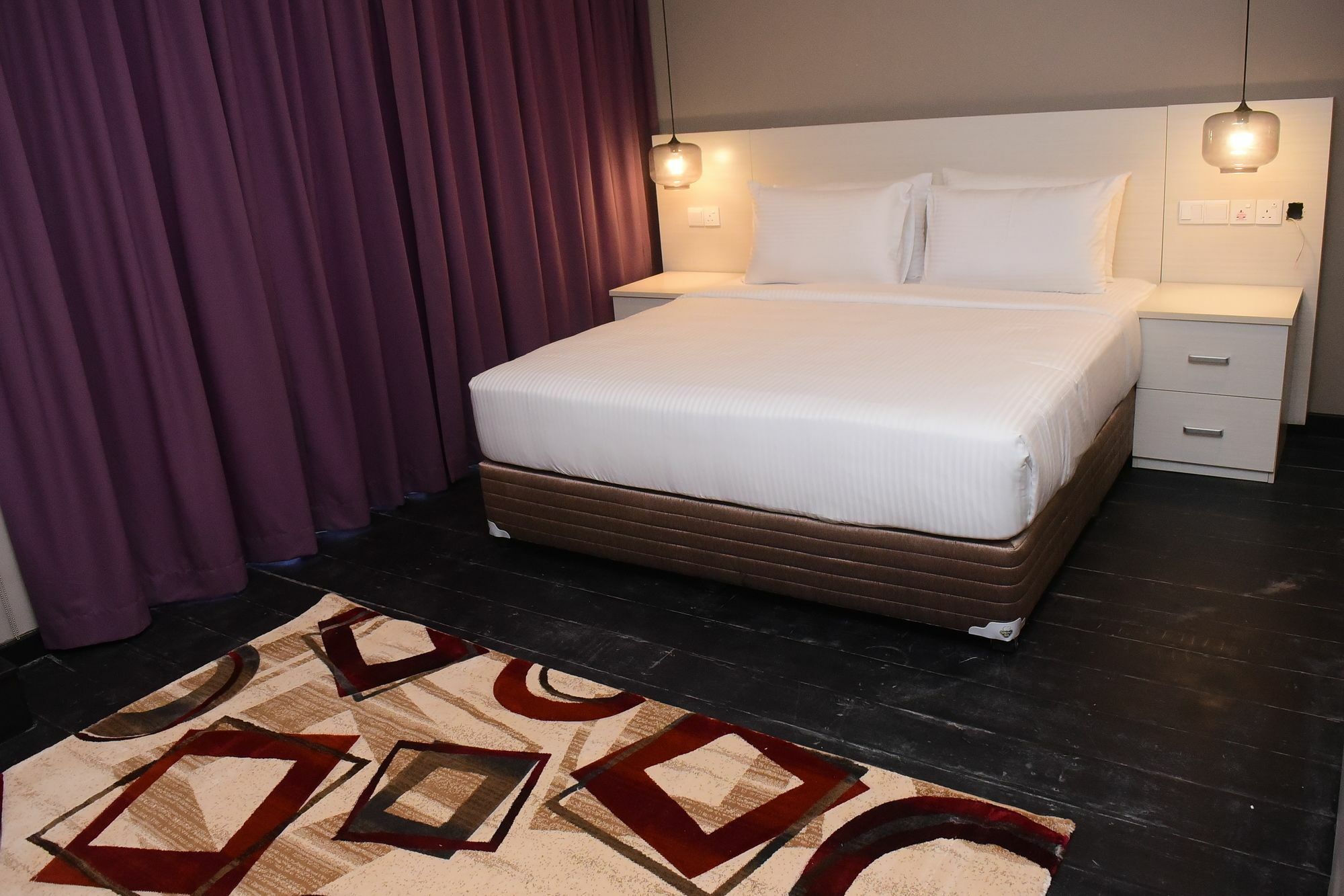 Hotel W 3*