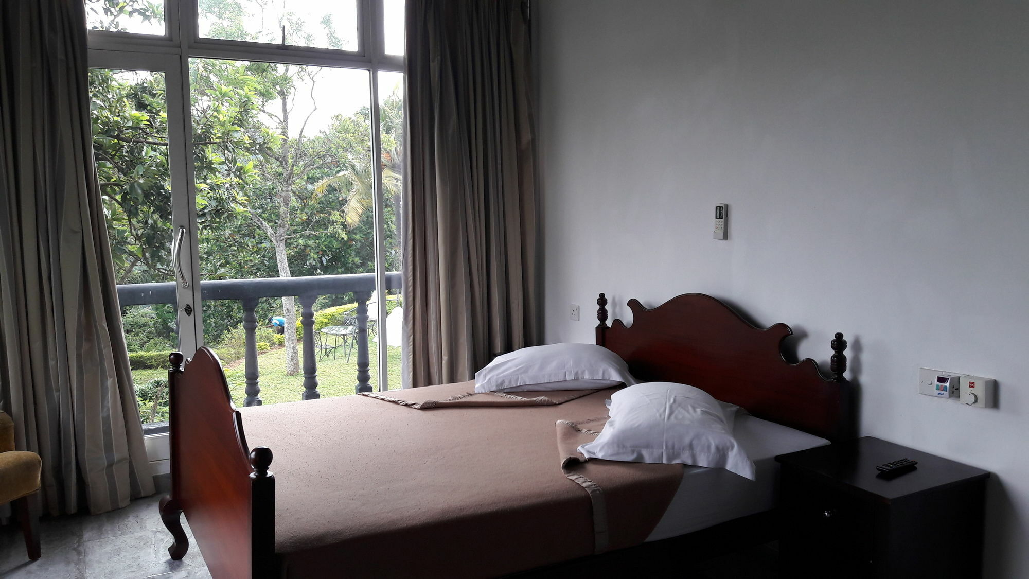 Oyo 441 Hill Bed & Breakfast