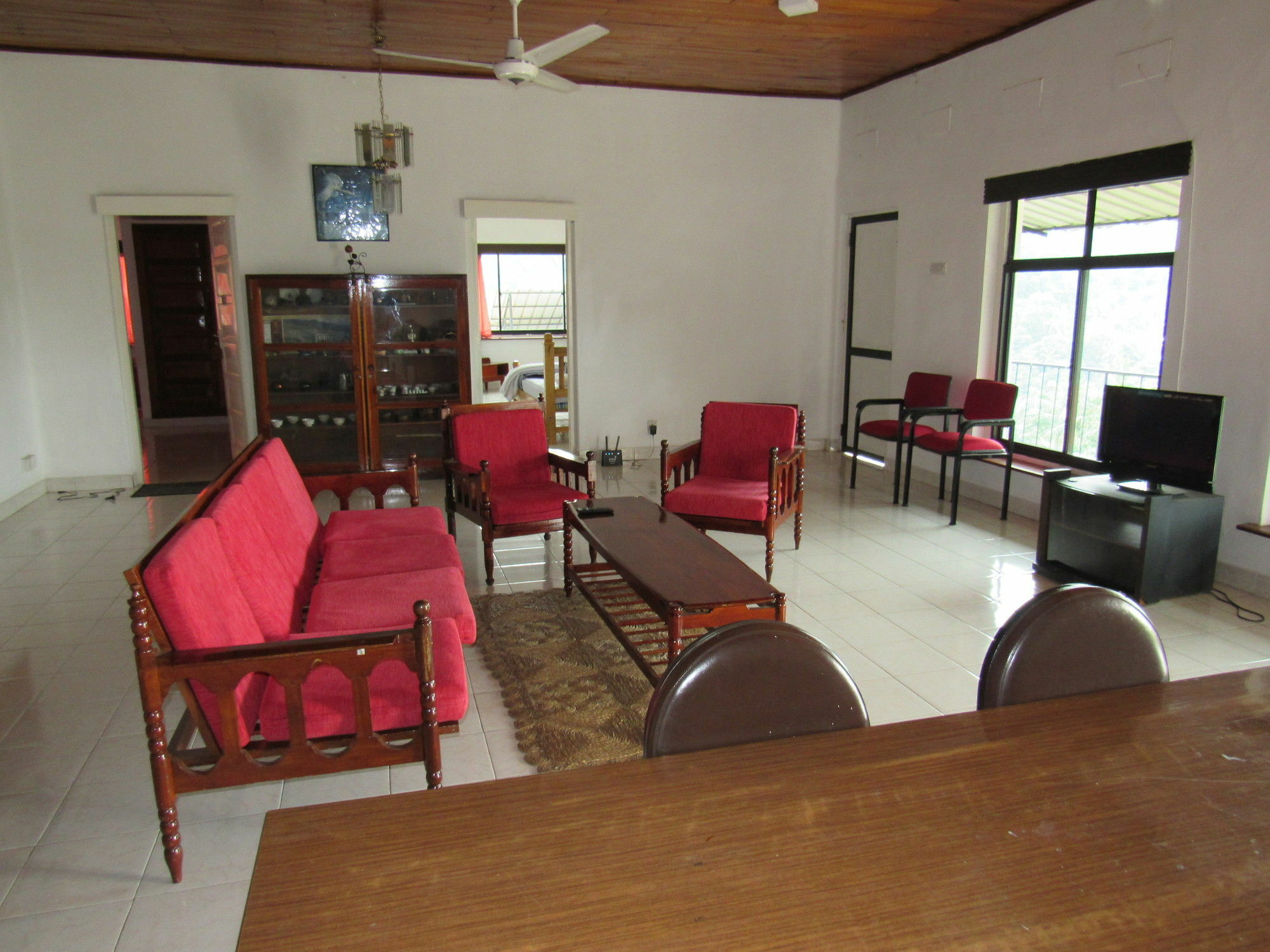 King Leisure Hotel