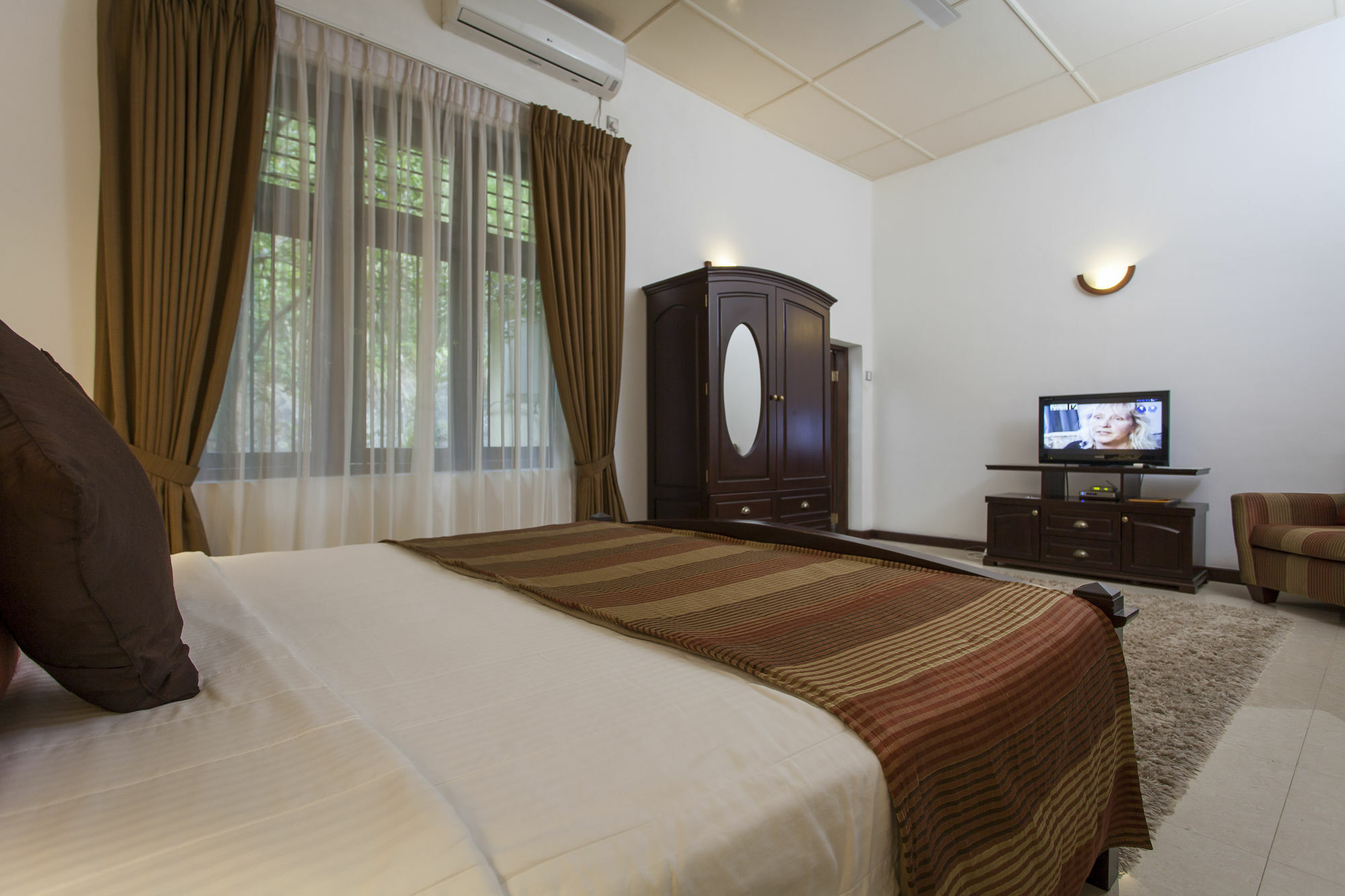Hanthana Boutique By Amaya Villa *