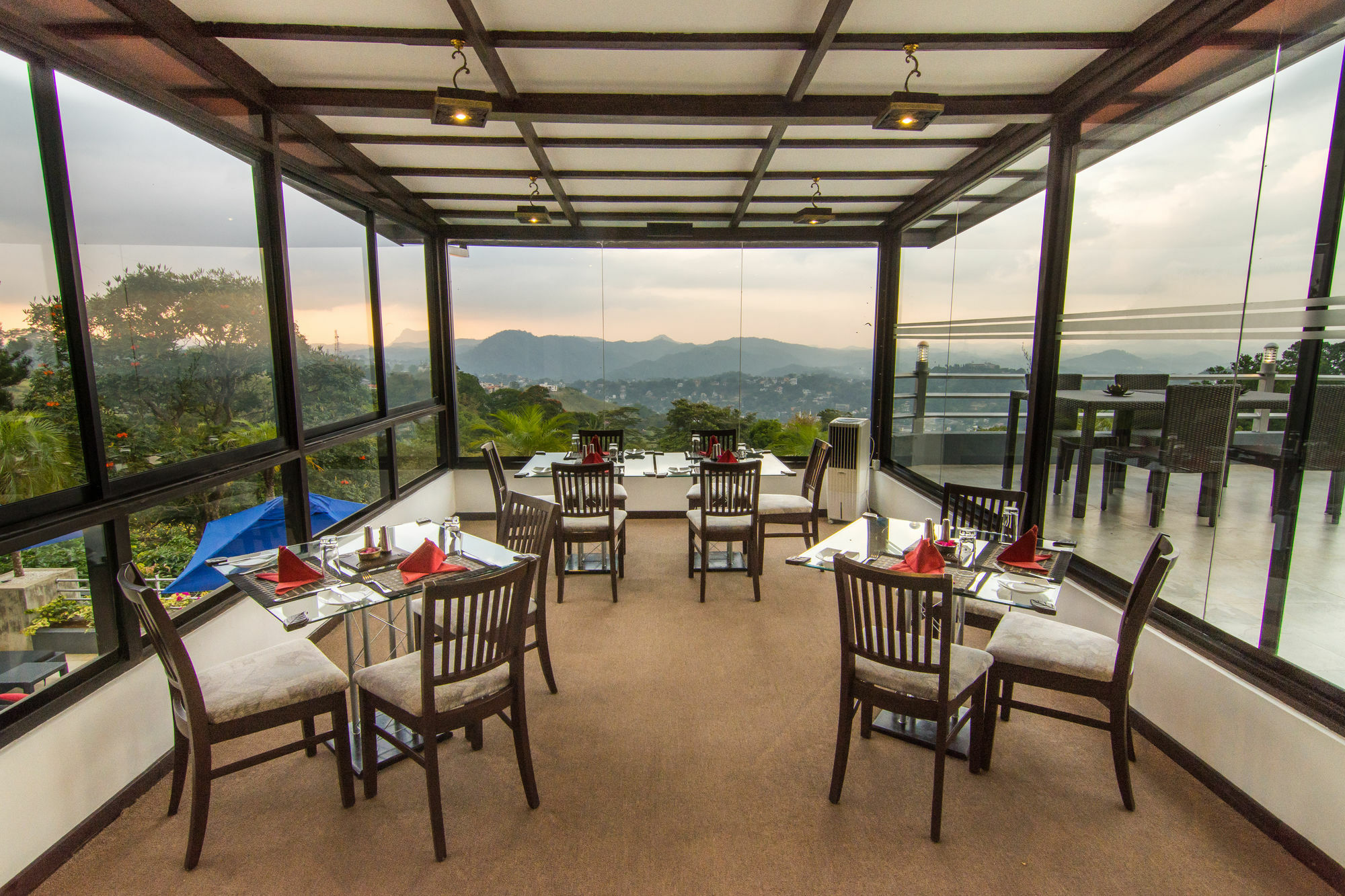 The Theva Residency 5* Kandy