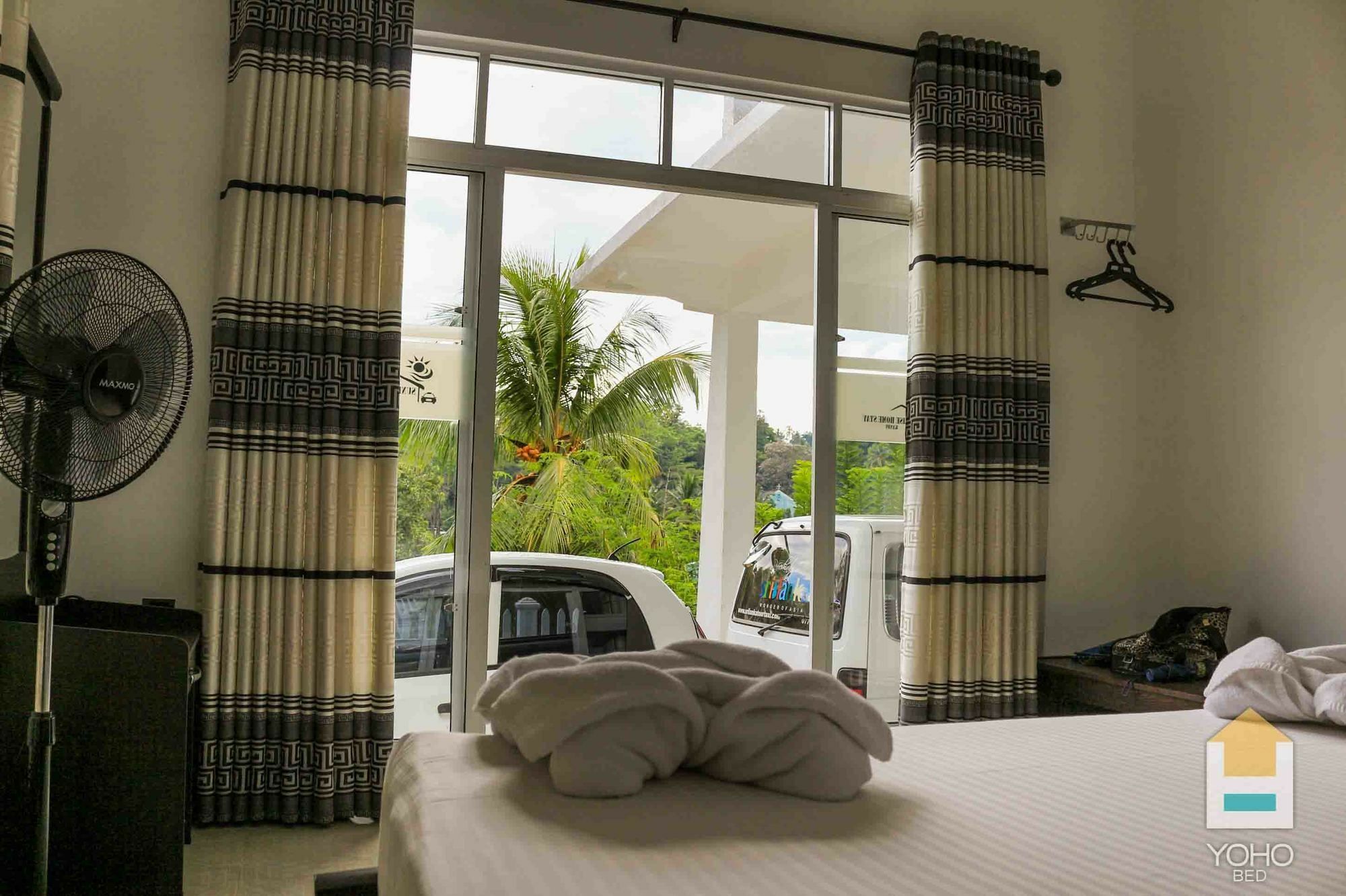 Mountain White By Sunrise Villa