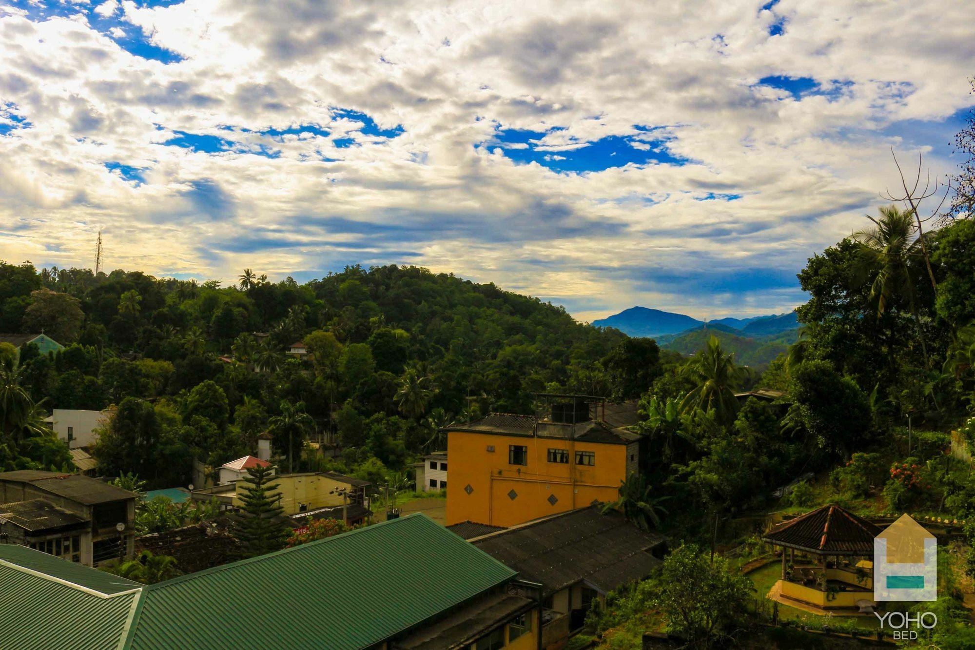 Villa Mountain White By Sunrise Kandy