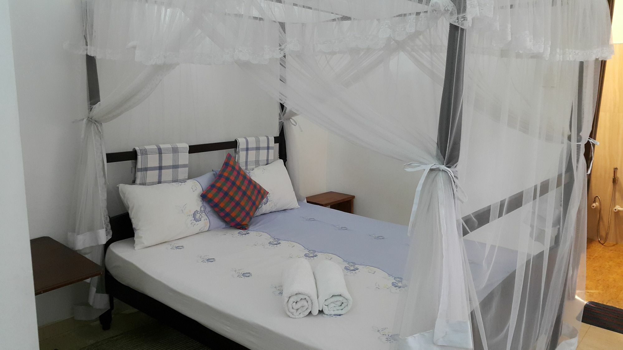 Homestay River Side *