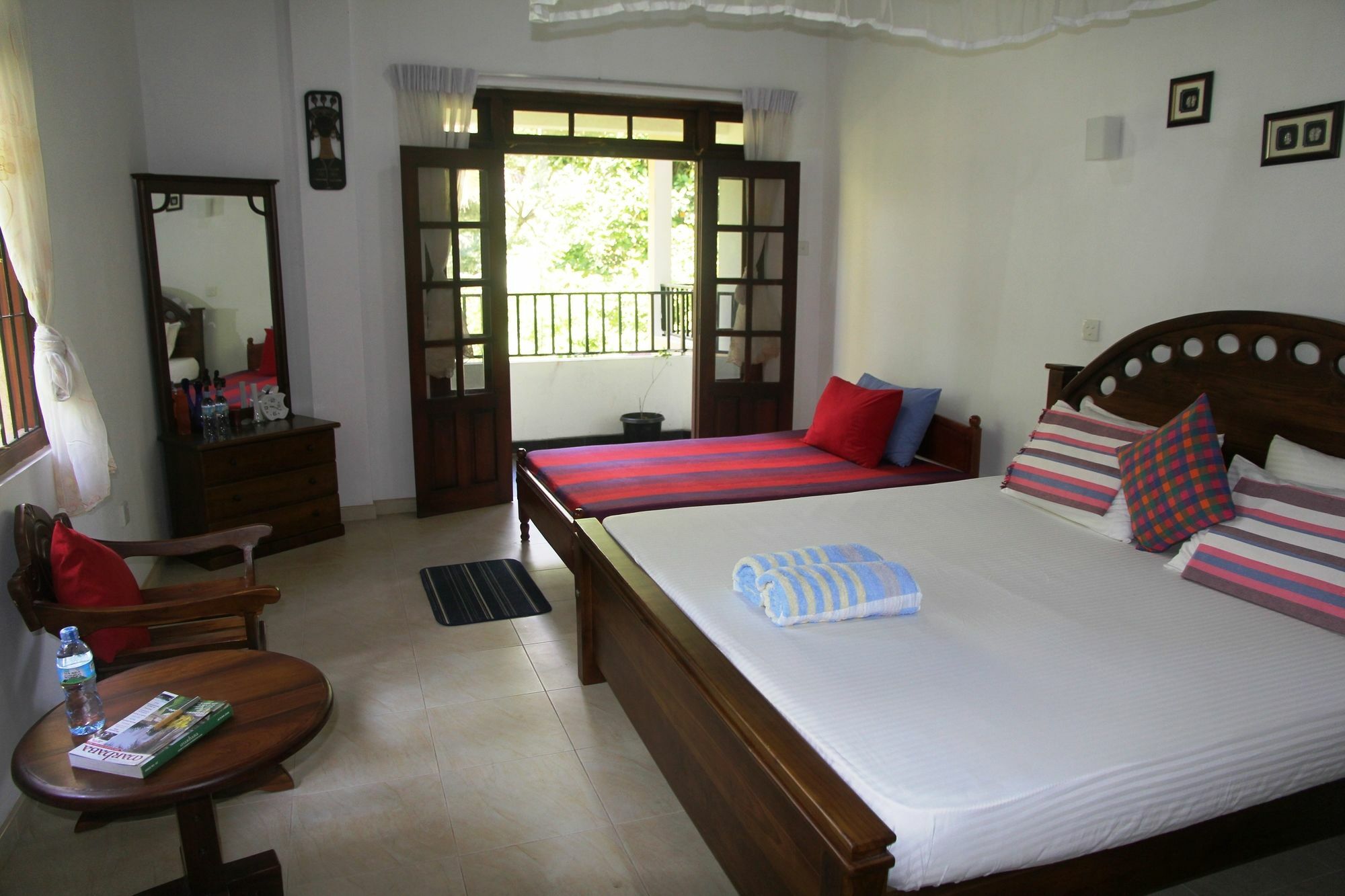 Homestay River Side