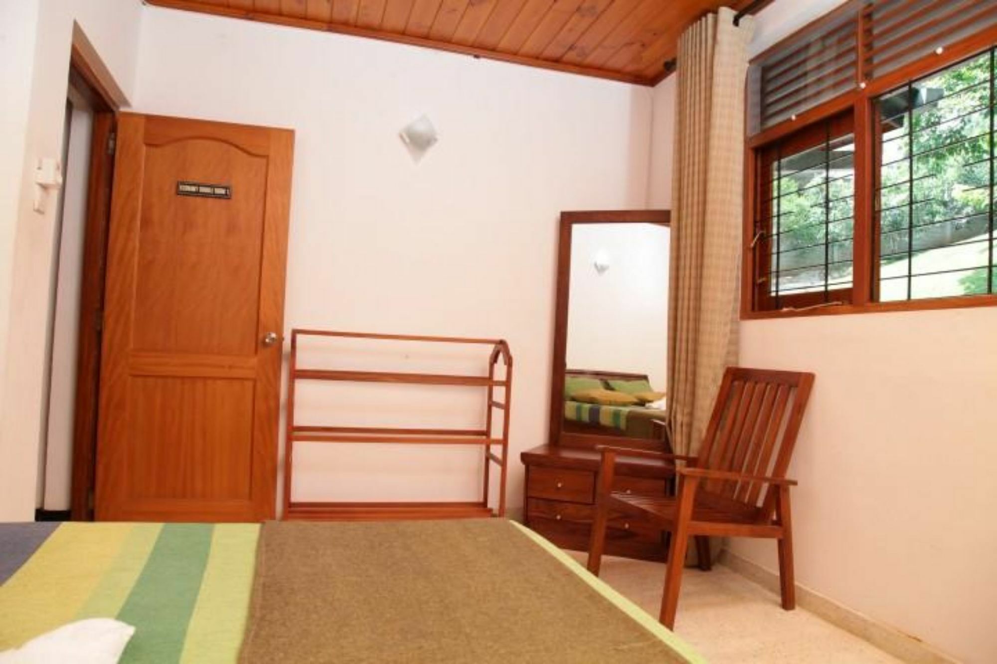 Aa Circuit Hotel Kandy